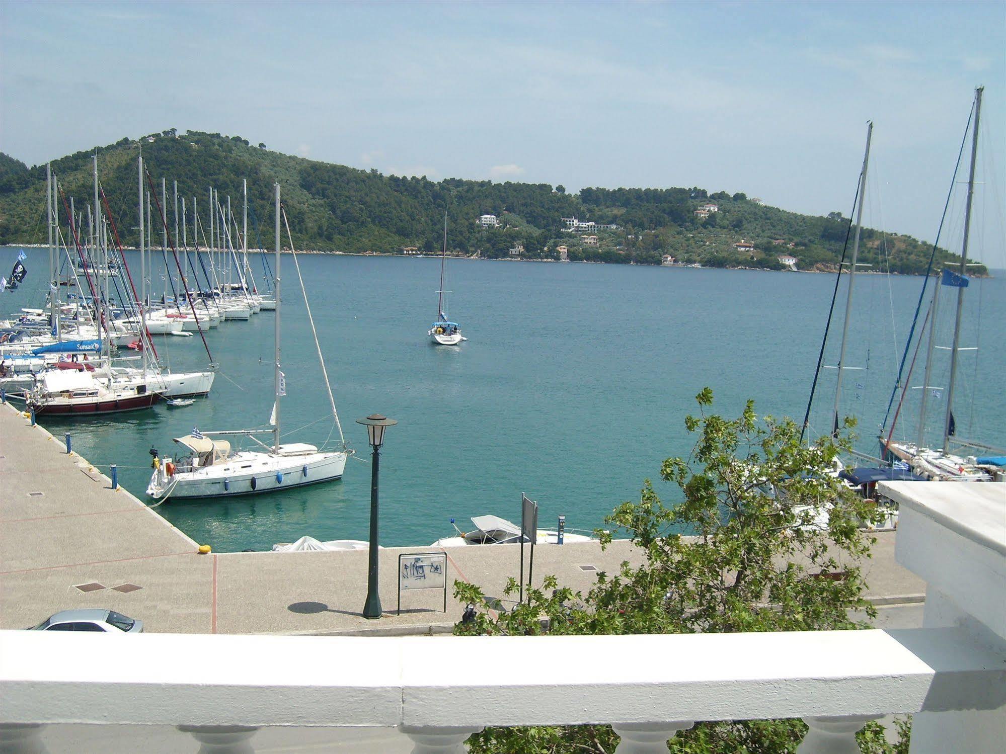 Hotel Akti Skiathos Exterior foto